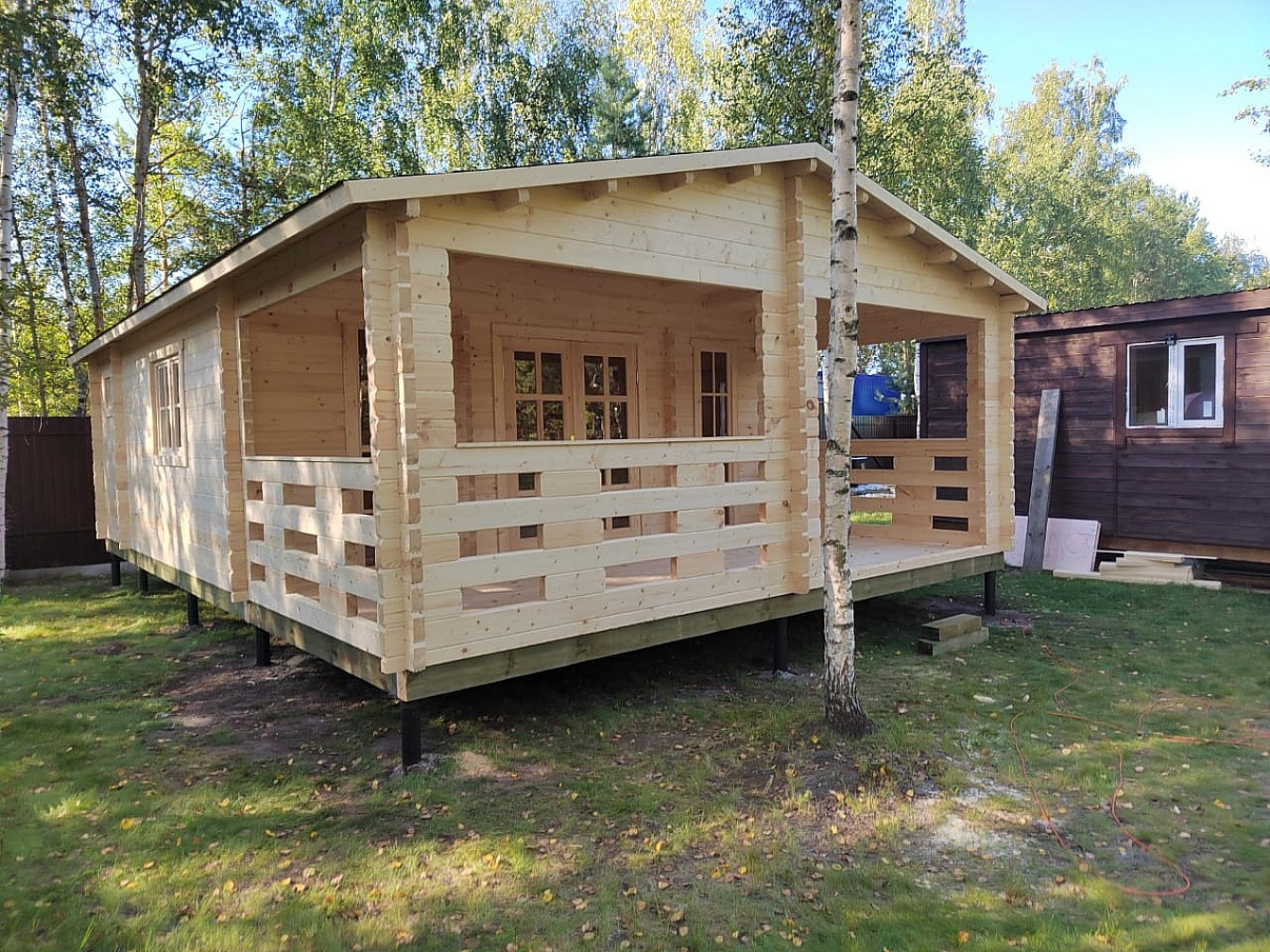 Просторный гостевой домик 9 на 5
